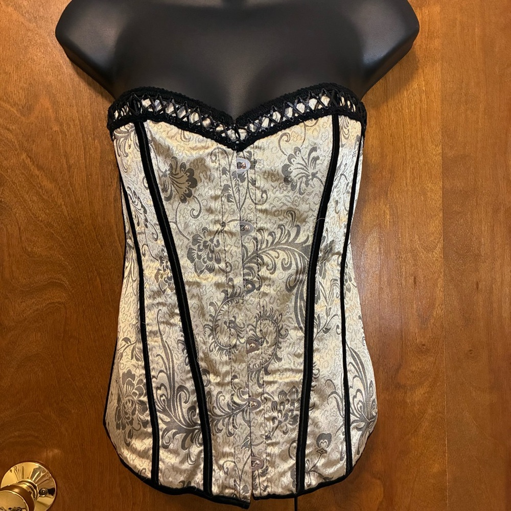 Elegant Black and Green Corset Top